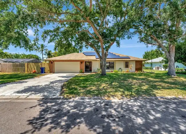 Property at 8408 13th Ave NW, Bradenton, FL, 34209, 4 beds, 2 baths, [object Object]