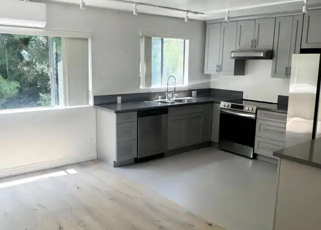 Property at 1323 14th St Unit K, Santa Monica, CA, 90404, 2 beds, 2 baths, [object Object]