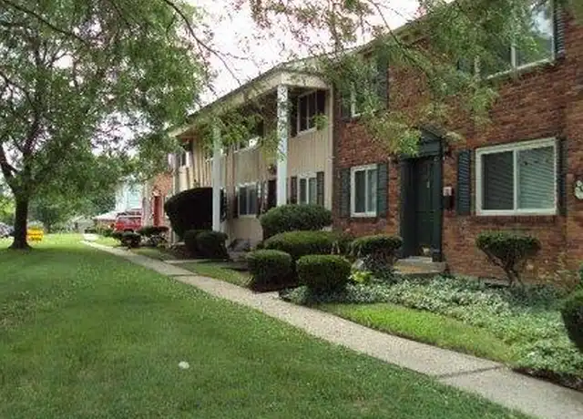 Property at 2600 Parklawn Dr Unit 2600-22, Dayton, OH, 45440, 2 beds, 1.5 baths, [object Object]
