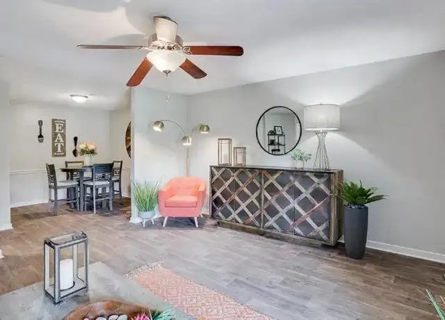 Property at 1000 Sutton Pl, Horn Lake, MS, 38637, 1 bed, 1 bath, [object Object]