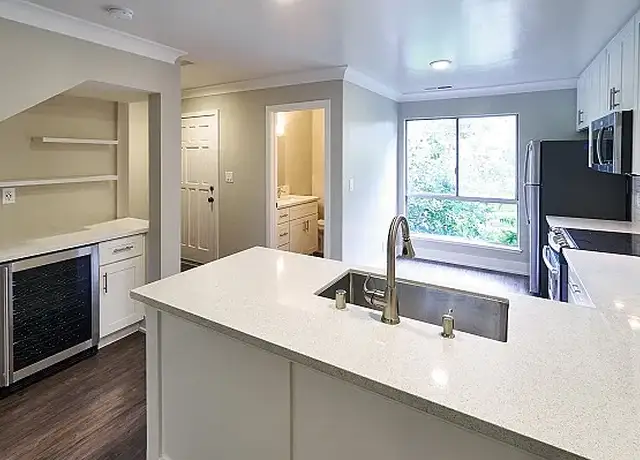 Photo of 966 Risa Rd, Lafayette, CA 94549