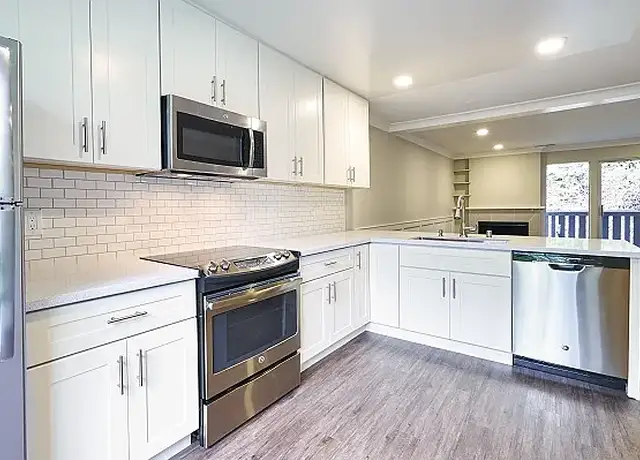 Photo of 966 Risa Rd, Lafayette, CA 94549