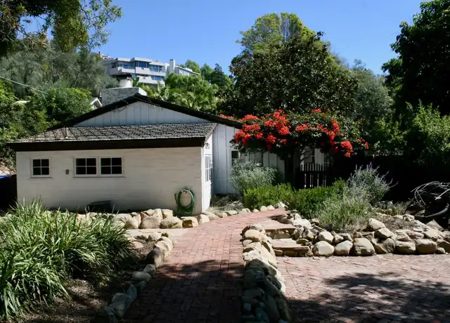 Property at 914 Cheltenham Rd, Santa Barbara, CA, 93105, 4 beds, 2 baths, [object Object]