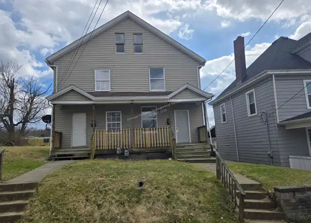 Property at 416 E Reynolds St Unit 1/2, New Castle, PA, 16101, 2 beds, 1 bath, [object Object]