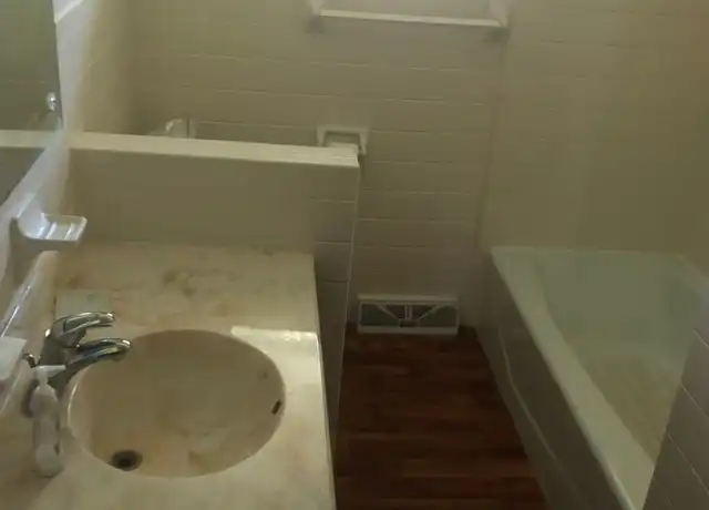 Property at 7591 W Henderson Rd, Columbia, MO, 65202, 2 beds, 1 bath, [object Object]