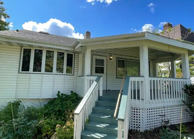 Property at 210 W Kent Rd, Duluth, MN, 55812, 3 beds, 2 baths, [object Object]
