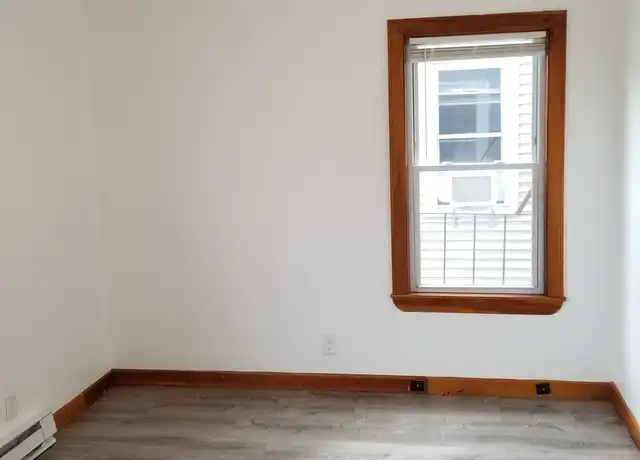 Property at 127 Burnside Ave, Woonsocket, RI, 02895, 2 beds, 1 bath, [object Object]