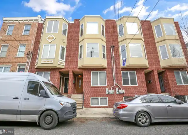 Property at 2005 Carpenter St Unit B, Philadelphia, PA, 19146, 3 beds, 2.5 baths, [object Object]