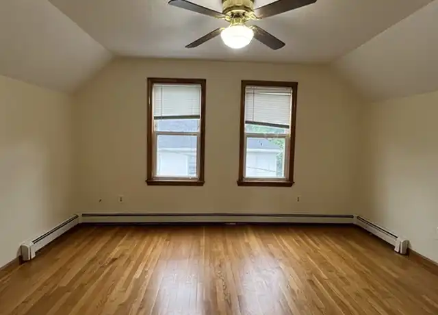 Property at 59 Dewey Rd Unit 3, Braintree, MA, 02184, 2 beds, 1 bath, [object Object]