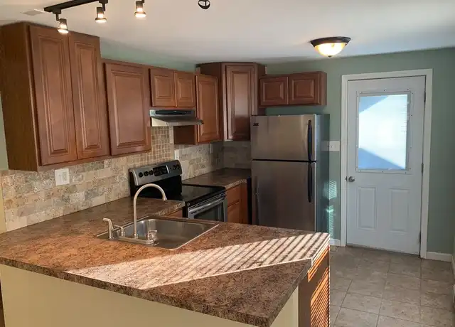Property at 70-72 Center St Unit 72A, Amsterdam, NY, 12010, 2 beds, 1 bath, [object Object]
