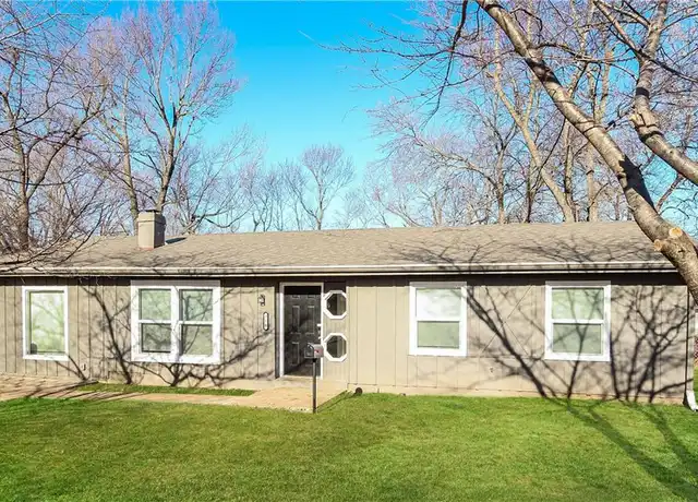 Property at 310 Prairie Ln, Belton, MO, 64012, 3 beds, 1.5 baths, [object Object]