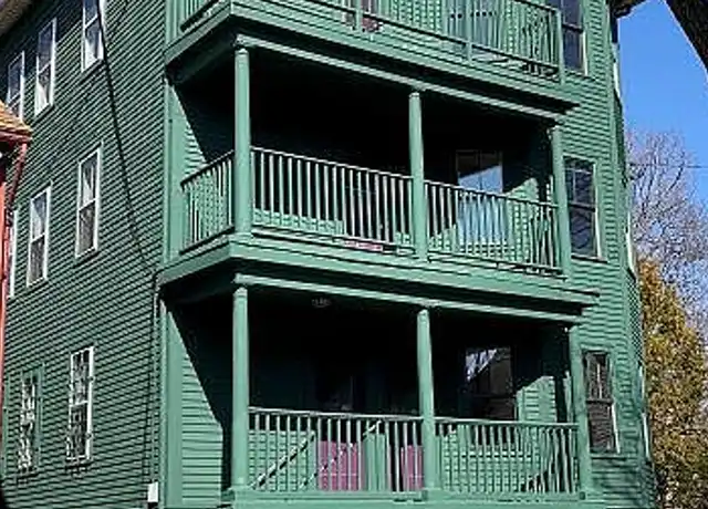 Property at 19 Arnold St Unit 3, Providence, RI, 02906, 4 beds, 2 baths, [object Object]