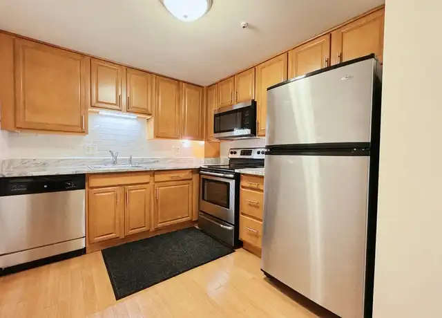 Property at 185 Quincy Shore Dr #75, Quincy, MA, 02171, 1 bed, 1 bath, [object Object]