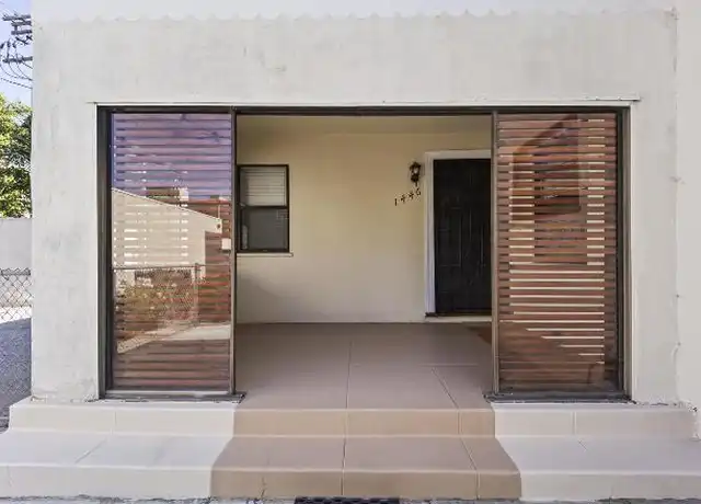 Property at 1444 S Beverly Dr, Los Angeles, CA, 90035, 1 bed, 1 bath, [object Object]
