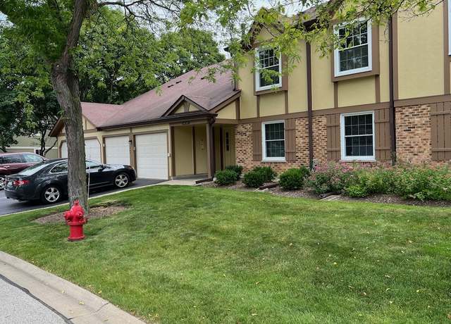 Photo of 1047 Auburn Ln, Buffalo Grove, IL 60089