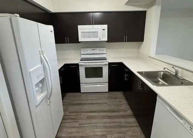 Property at 1760 NW 7th St Unit 605, Miami, FL, 33125, 2 beds, 2 baths, [object Object]