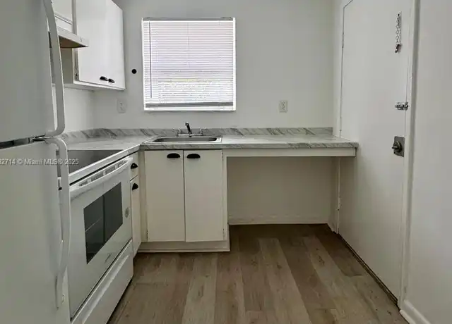 Property at 7611 NE 2nd Ct Unit 3, Miami, FL, 33138, 2 beds, 1 bath, [object Object]