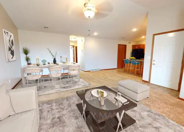 Property at 500 N 9th Ave, Brandon, SD, 57005, 2 beds, 1 bath, [object Object]