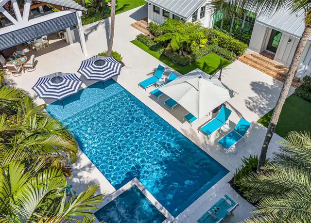 Property at 450 N Swinton Ave, Delray Beach, FL, 33444, 4 beds, 3.5 baths, [object Object]
