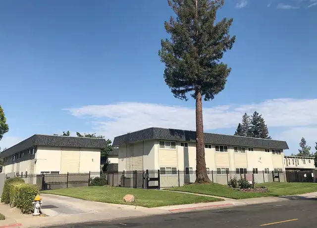 Property at Parkside Townhomes - 6140 Gloria Dr, Sacramento, CA, 95831, 2 beds, 1.5 baths, [object Object]
