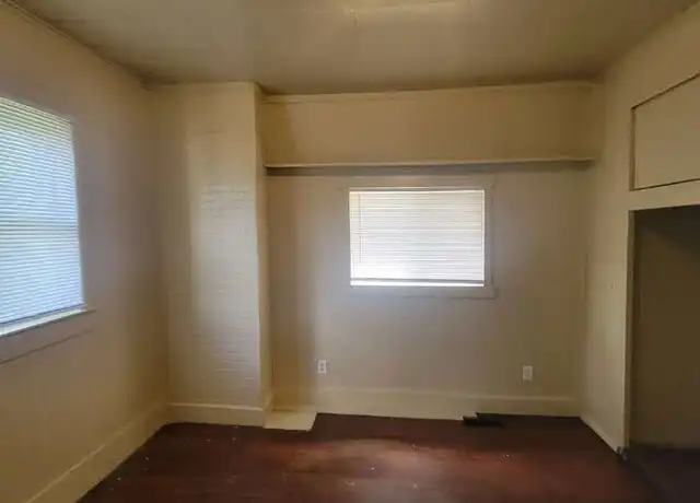 Property at 443 N Euclid Ave, Indianapolis, IN, 46201, 5 beds, 1.5 baths, [object Object]