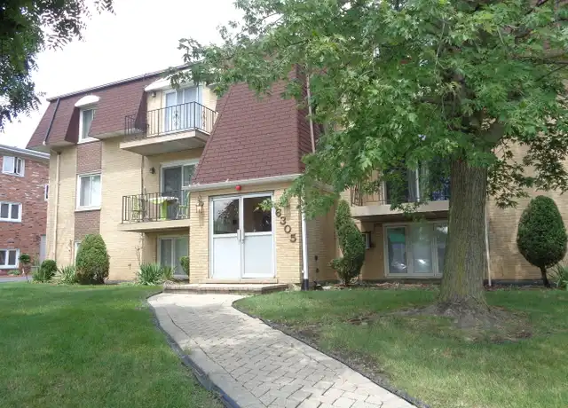 Property at 6305 Joliet Rd #9, Countryside, IL, 60525, 1 bed, 1 bath, [object Object]