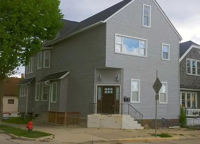 Property at 700 E Meinecke Ave Unit 1, Milwaukee, WI, 53212, 3 beds, 3 baths, [object Object]