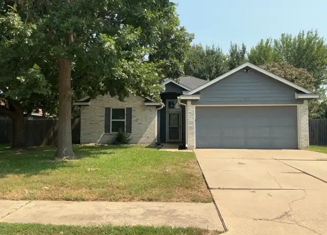 Property at 103 Mockingbird Cv, Hutto, TX, 78634, 3 beds, 2 baths, [object Object]