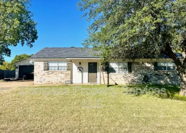 Property at 442 Fernwood Dr, Woodway, TX, 76712, 3 beds, 2 baths, [object Object]
