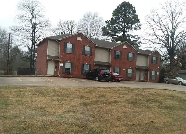 Property at 1601 Davis St Unit 4, Conway, AR, 72032, 2 beds, 1.5 baths, [object Object]