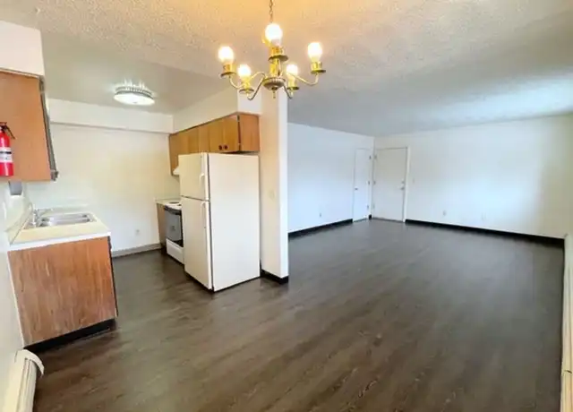 Property at 1105 W Tudor Rd Unit 1, Anchorage, AK, 99503, 2 beds, 1 bath, [object Object]