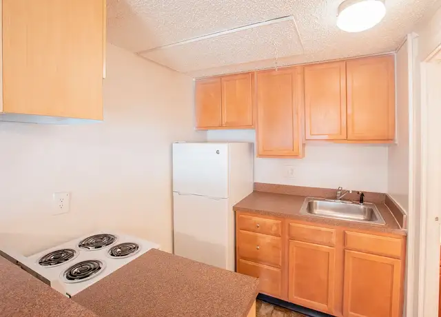 Photo of 8525 N Armenia Ave, Tampa, FL 33604
