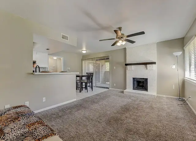Photo of 401 S Twin Creek Dr, Killeen, TX 76543