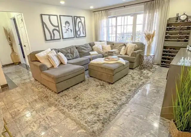 Property at 800 River Rd, Edgewater, NJ, 07020, 2 beds, 2 baths, [object Object]