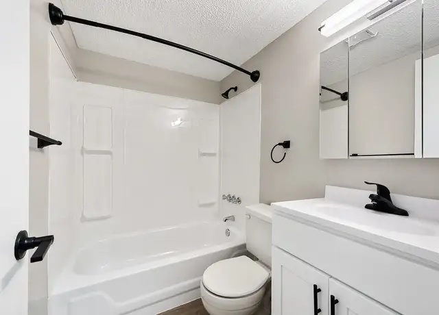 Photo of 17940 Garden Ln, Hagerstown, MD 21740