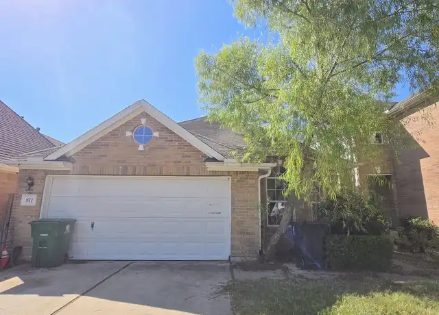 Property at 811 Forest Hillside Ln, Houston, TX, 77067, 3 beds, 2 baths, [object Object]