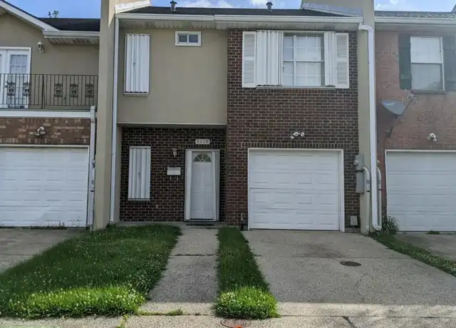 Property at 8209 Edinburgh St, New Orleans, LA, 70118, 3 beds, 2.5 baths, [object Object]