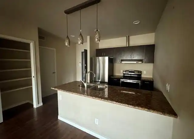 Property at 1100 W Trinity Mills Rd #3010, Carrollton, TX, 75006, 1 bed, 1 bath, [object Object]