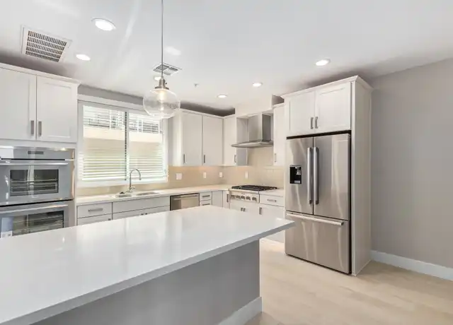 Property at 7550 E Osborn Rd #1009, Scottsdale, AZ, 85251, 3 beds, 4 baths, [object Object]