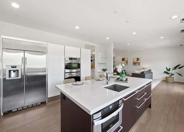 Photo of 12637 Star Ridge Ct, Saratoga, CA 95070