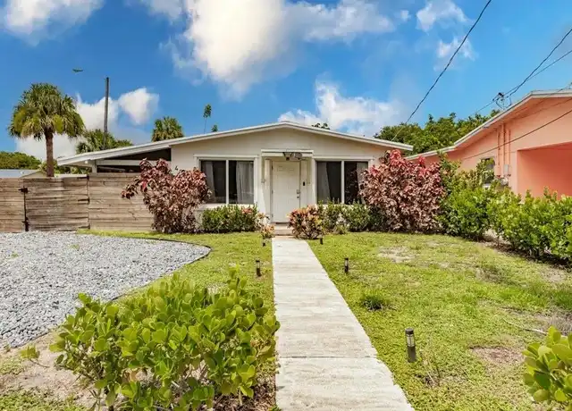Property at 422 Phippen Waiters Rd, Dania, FL, 33004, 3 beds, 2 baths, [object Object]