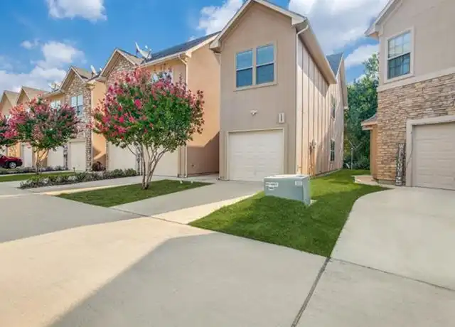 Property at 1547 Cozy Dr, Fort Worth, TX, 76120, 3 beds, 2.5 baths, [object Object]