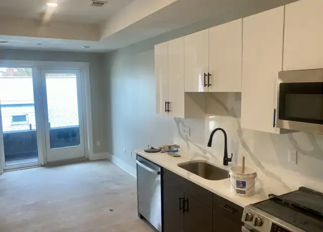 Property at 379 Somerville Ave Unit 4, Somerville, MA, 02143, 0 beds, 1 bath, [object Object]