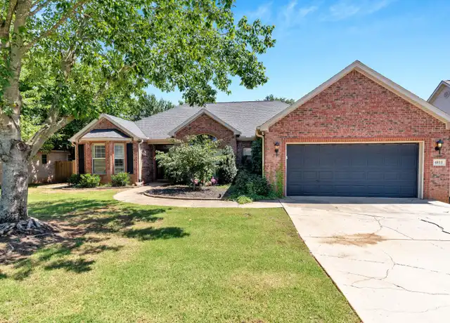 Property at 4811 W New Bridge Rd, Fayetteville, AR, 72704, 3 beds, 2 baths, [object Object]