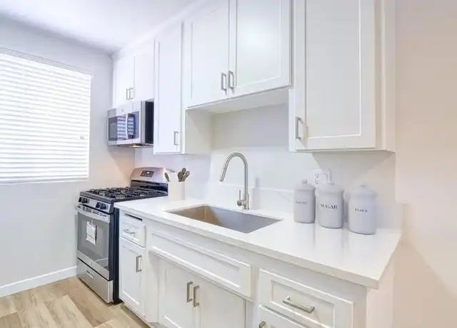 Property at 20927 Amie Ave, Torrance, CA, 90503, 1 bed, 1 bath, [object Object]
