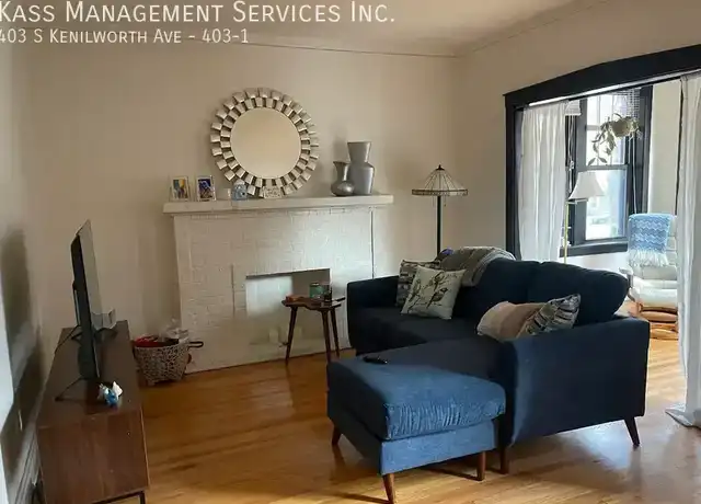 Property at 403 S Kenilworth Ave Unit 403-1, Oak Park, IL, 60302, 1 bed, 1 bath, [object Object]