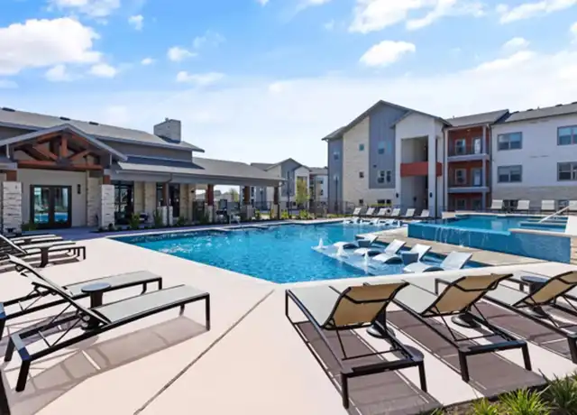 Property at 6900 Co Rd 110 Unit C2-08, Round Rock, TX, 78665, 3 beds, 2 baths, [object Object]
