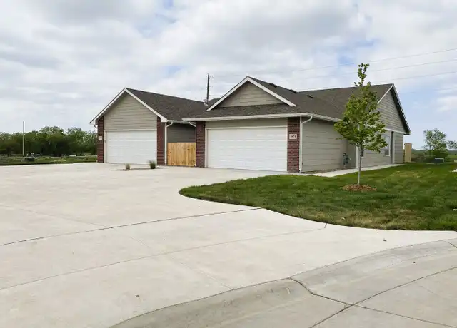 Property at 5474 N Colburn Ct, Bel Aire, KS, 67220, 3 beds, 2 baths, [object Object]
