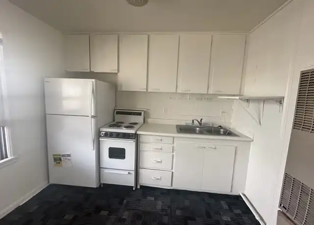 Property at 525 E Omaha St Unit 5, Rapid City, SD, 57701, 1 bed, 1 bath, [object Object]