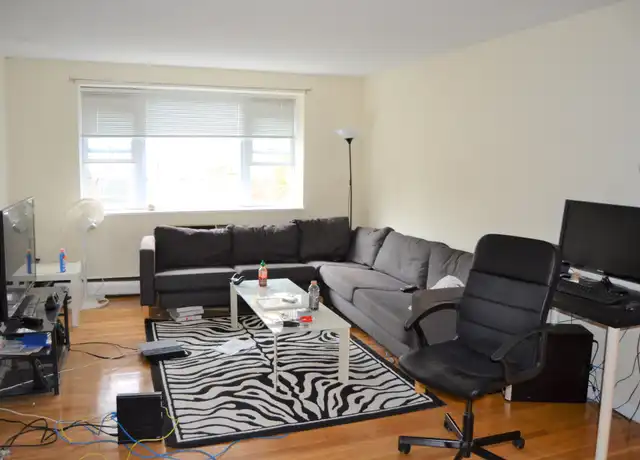 Property at 110 Babcock St Unit 27, Brookline, MA, 02446, 2 beds, 1 bath, [object Object]